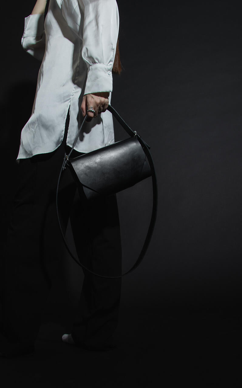 Capital of Goods Fanny Bag/Shoulder Bag - Black